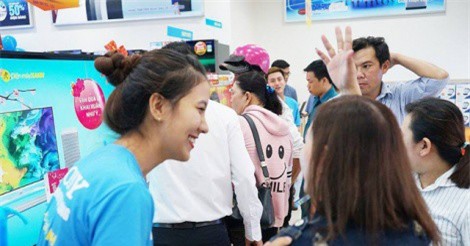 TV thông minh, loa kéo gây sốt dịp tết, tăng trưởng đột biến
