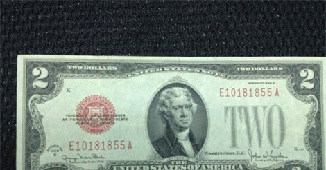 V&#xEC; sao th&#x1B0;&#x1EDD;ng l&#xEC; x&#xEC; t&#x1EDD; 2 USD trong d&#x1ECB;p T&#x1EBF;t