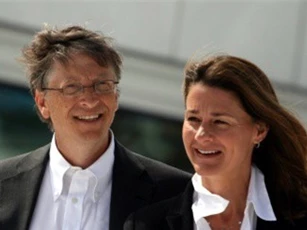 Hé lộ lý do vợ chồng Bill Gates thích làm từ thiện