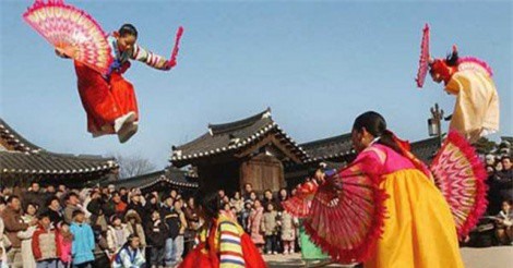 Tìm hiểu tập tục đón Tết Nguyên đán của một số quốc gia và vùng lãnh thổ châu Á