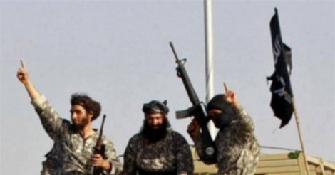 Hỗn chiến với phiến quân Syria ở Nam Damascus, IS thắng đậm