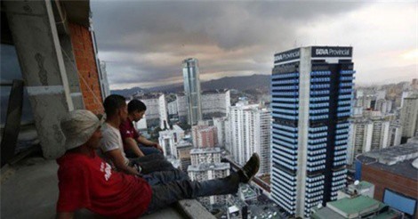 Công ty Venezuela dùng trứng làm “tiền thưởng” để giữ nhân viên