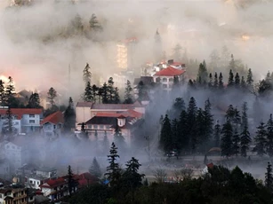 DỰ BÁO THỜI TIẾT (18/2): Bắc Bộ có sương mù, Nam Bộ nắng đẹp cả ngày