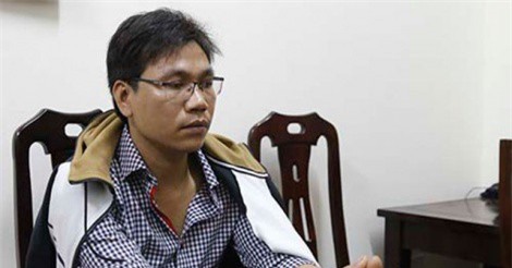 Người đàn ông trốn truy nã bị bắt khi về nhà ăn Tết