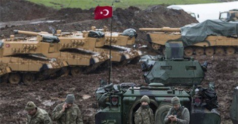 Quân đội Thổ Nhĩ Kỳ dùng khủng bố IS diệt người Kurd ở Bắc Syria 