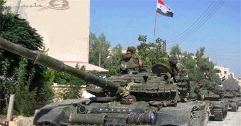  Xe tăng, pháo hạng nặng của Hổ Syria rầm rập đổ tới Đông Damascus  