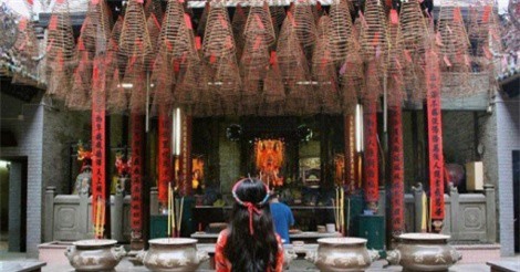 4 ngôi chùa "xóa ế" ở Sài Gòn tấp nập dịp Tết Mậu Tuất 2018