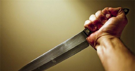 Mâu thuẫn với vợ, người đàn ông chém luôn cả bố mẹ vợ