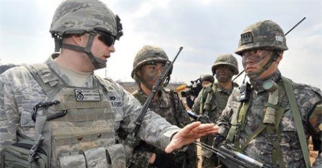 Mỹ và Hàn Quốc nhất trí lùi cuộc tập trận quân sự chung thường niên