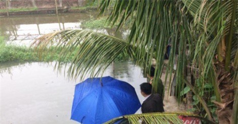 Quảng Ninh: Vợ phát hiện chồng tử vong dưới ao, ngực có 2 vết đâm