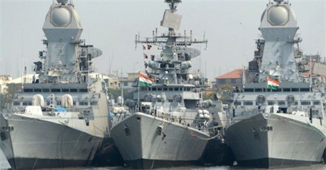 Ấn Độ điều 8 tàu chiến đề phòng Trung Quốc