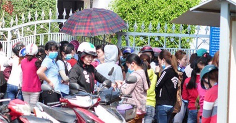 Nhiều doanh nghiệp cưu mang người lao động bị công ty may nợ lương