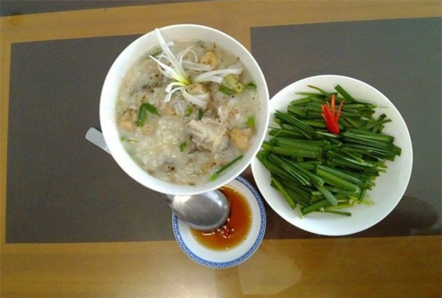 Về Sóc Trăng nhớ nếm thử cháo cá khoai