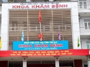 Yên Bái: Hai bác sĩ bị chồng sản phụ hành hung vì nhắc nhở