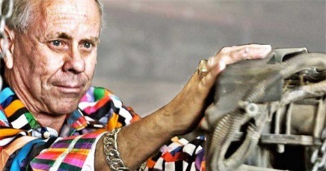 Sở hữu cơ ngơi triệu phú nhờ buôn bán ô tô phế liệu