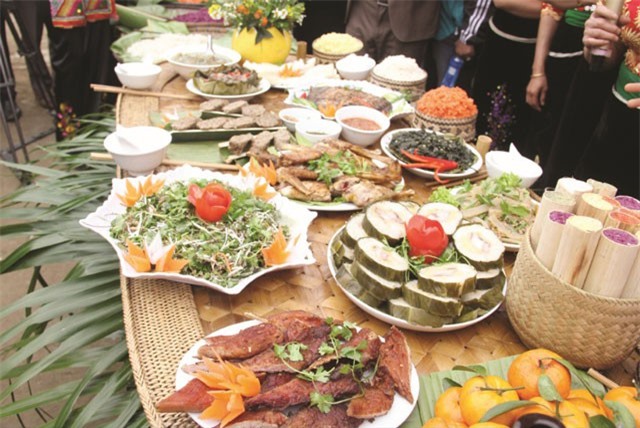 Mâm cỗ đầu năm mới của dân tộc Thái