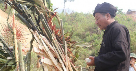 Tìm hiểu lễ cúng bản của người Si La