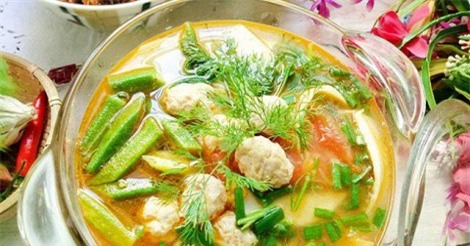 Cách làm canh riêu chả cá thác lác chua ngọt, thanh mát giải nhiệt cho cả nhà