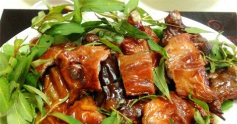 6 đặc sản miền Tây nhìn sợ chết khiếp nhưng ăn ngon quên lối về