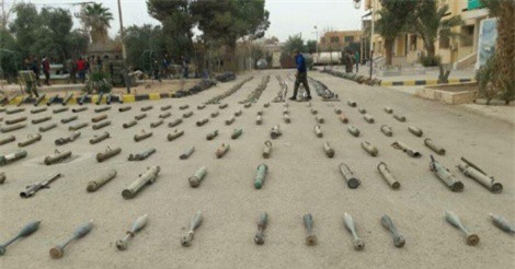 Clip: Quân đội Syria phát hiện một loạt vũ khí Israel tại Deir Ezzur