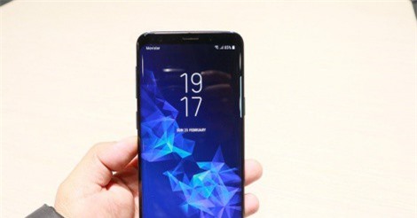 Clip: Trên tay Samsung Galaxy S9 và S9 Plus vừa ra mắt