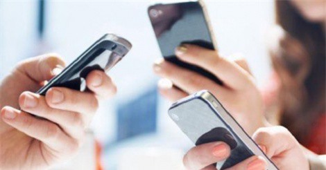 TIN HOT NGÀY 27/2: Điều chỉnh mức khuyến mãi cho thuê bao di động, dân Đà Nẵng vây nhà máy thép suốt đêm vì ô nhiễm