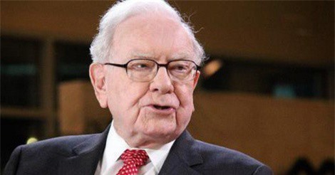 Warren Buffett đã biến số tiền 300.000 USD thành 2,2 triệu USD trong 10 năm như thế nào?