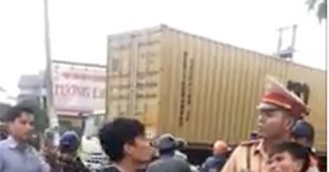 3 anh em ruột chống người thi hành công vụ ở Bình Dương