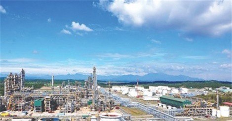 Cổ phiếu lọc dầu Dung Quất tăng kịch trần ngày chào sàn, giới đầu tư săn đón