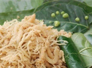 Nem Phùng - món quà quê dân dã, thơm ngon