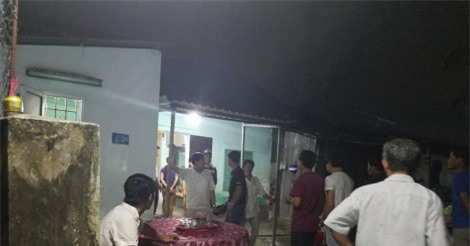 Bàng hoàng trước thi thể nam thanh niên nổi lềnh bềnh trên sông Hương