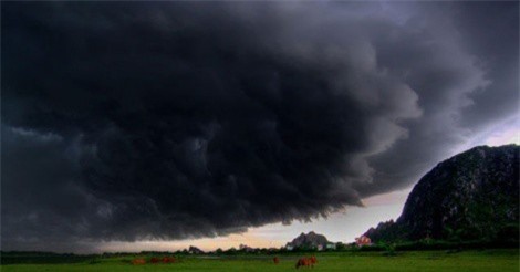 DỰ BÁO THỜI TIẾT (4/3): Bắc Bộ thay đổi nhiệt “chóng mặt”, nguy cơ cao xảy ra cháy rừng