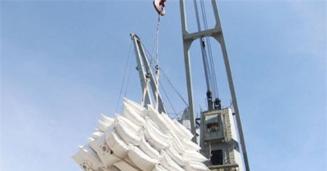 Hàn Quốc viện trợ 5.300 tấn gạo cho miền Trung