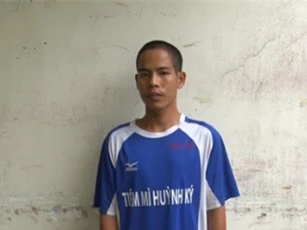 Kiên Giang: Làm "mất mặt" con trai tại bàn nhậu, cha dượng bị đâm tử vong