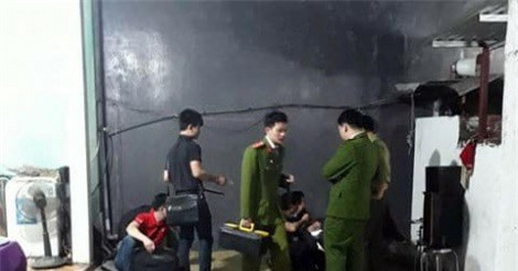 Hà Nội: Chồng giết vợ trong bữa cơm rồi tự tử, hai con nhỏ bơ vơ