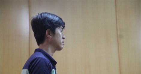 Hủy án vụ phun nước miếng vì nghi lọt người phạm tội