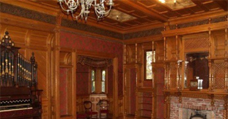 Bí ẩn dinh thự ma ám của "góa phụ điên"