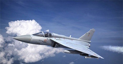 Sức mạnh đáng gờm của máy bay tiêm kích đa nhiệm Ấn Độ