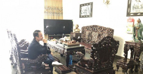 Bộ bàn ghế thập nhất long có gì đặc biệt mà trả 5 tỷ, đại gia Bắc Ninh không bán?