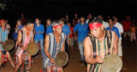 Goong, Chinh trong đời sống của người S'Tiêng