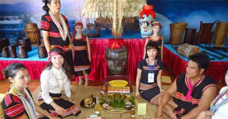 Khám phá phong tục cưới hỏi độc đáo của người Bhnong