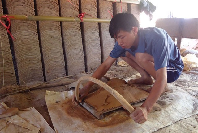 Ghé thăm làng ngói âm dương Quỳnh Sơn