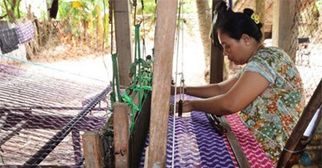 Nghề dệt của người Chăm ở Phũm Soài