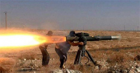 Phiến quân dùng tên lửa Mỹ táo tợn tấn công quân đội Syria