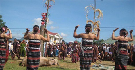 Lễ hội Acha Aza của người Tà Ôi