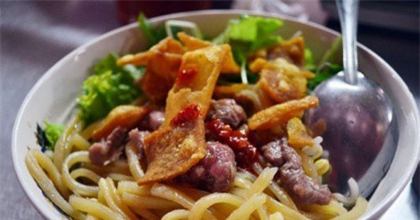 Đặc sản Hội An khiến du khách quốc tế bấn loạn vì quá ngon