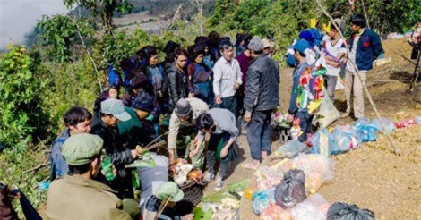 Phong tục Tết và lễ tảo mộ mùa xuân của người Hà Nhì