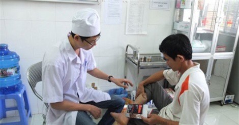 Có nên tiêm phòng dại khi bị chó cắn?