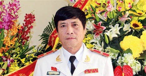 TIN HOT NGÀY 11/3: Khởi tố nguyên Cục trưởng Cảnh sát phòng chống tội phạm công nghệ cao, tạm dừng chấm dứt hợp đồng với 500 giáo viên ở Đắk Lắk