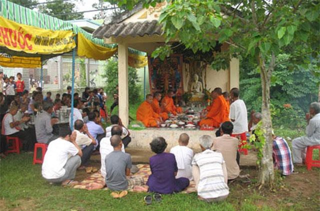 Tín ngưỡng thờ Neak Tà trong đời sống văn hóa của người Khmer ở Trà Vinh